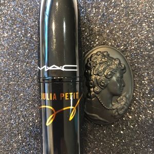 ✨MAC Boca Lipstick✨